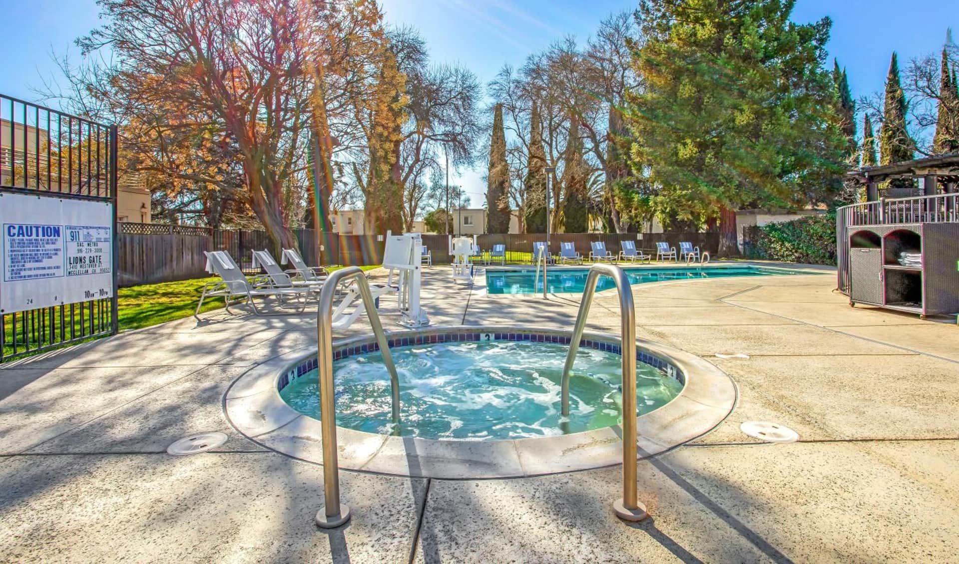 Lions Gate Hotel Sacramento