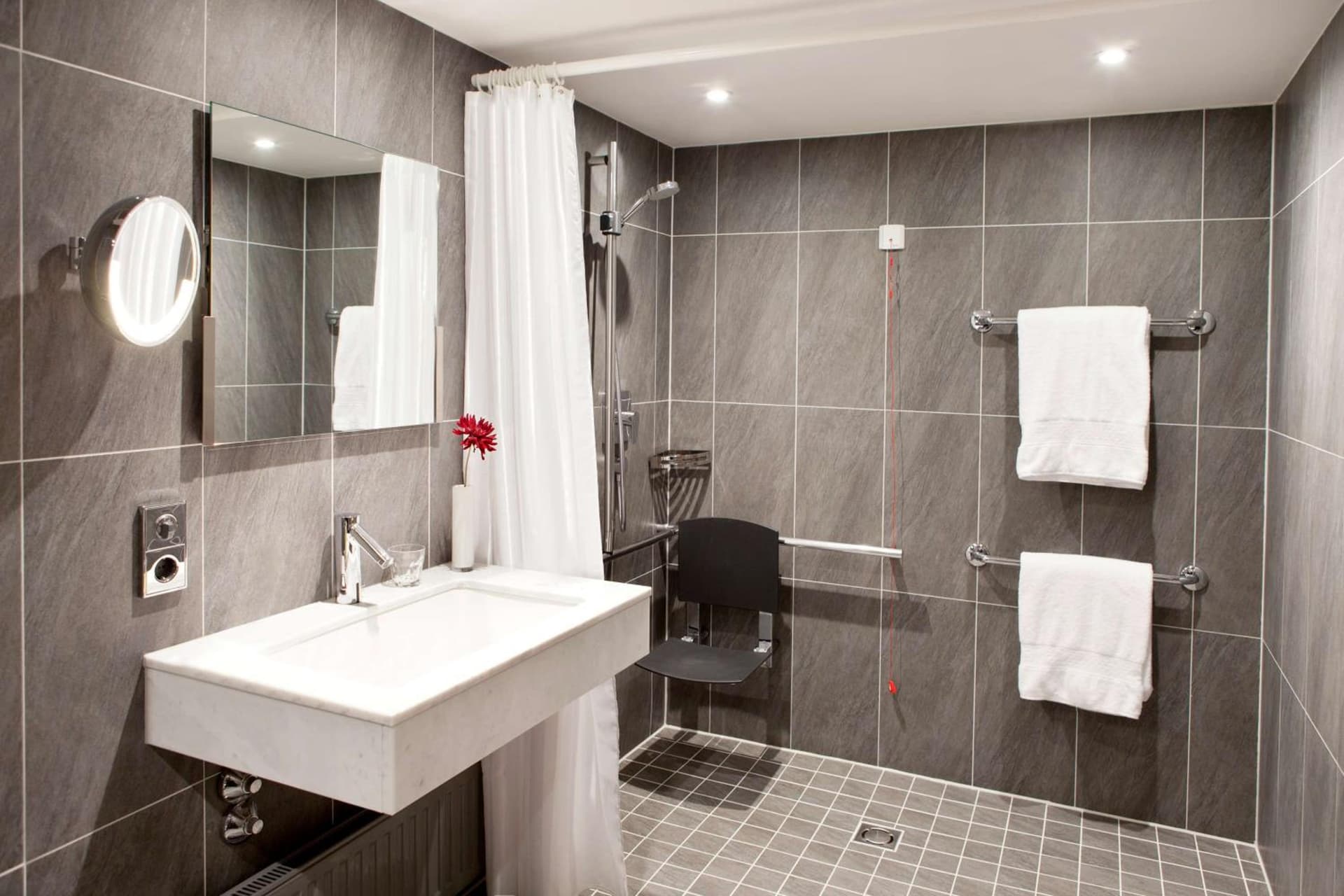Hilton Vienna Plaza
