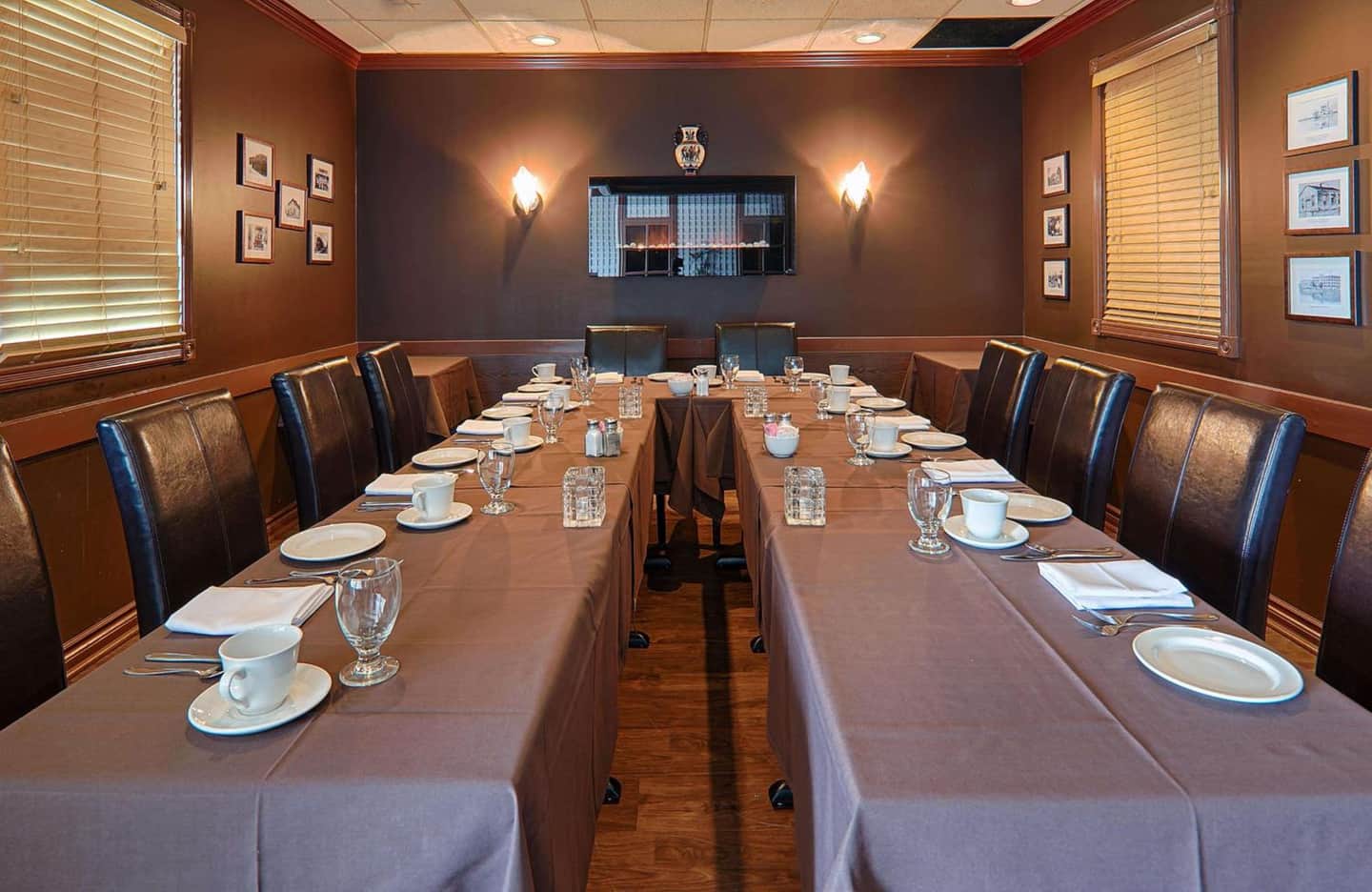 Best Western VOYAGEUR PLACE HOTEL
