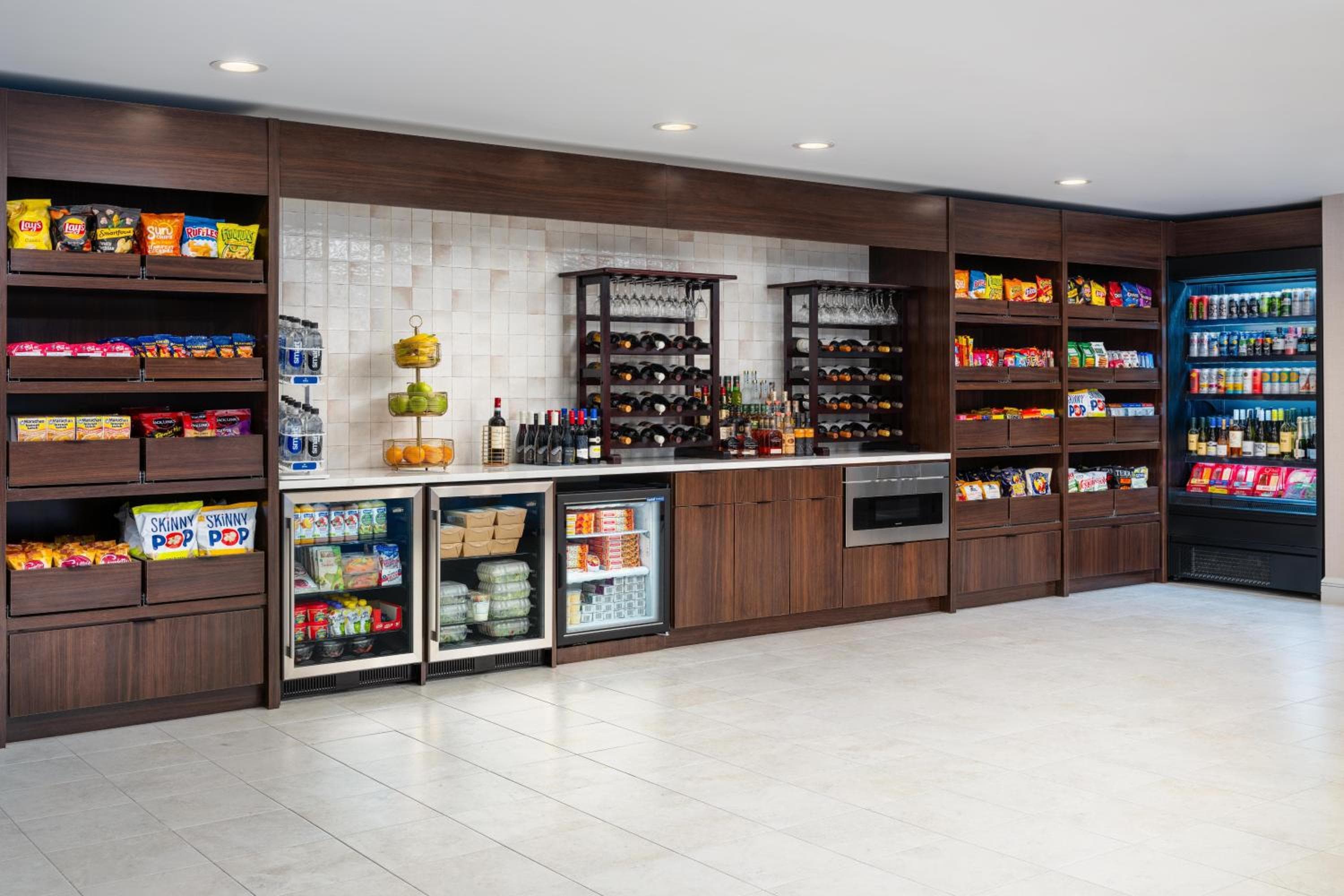 Hilton Orrington/Evanston