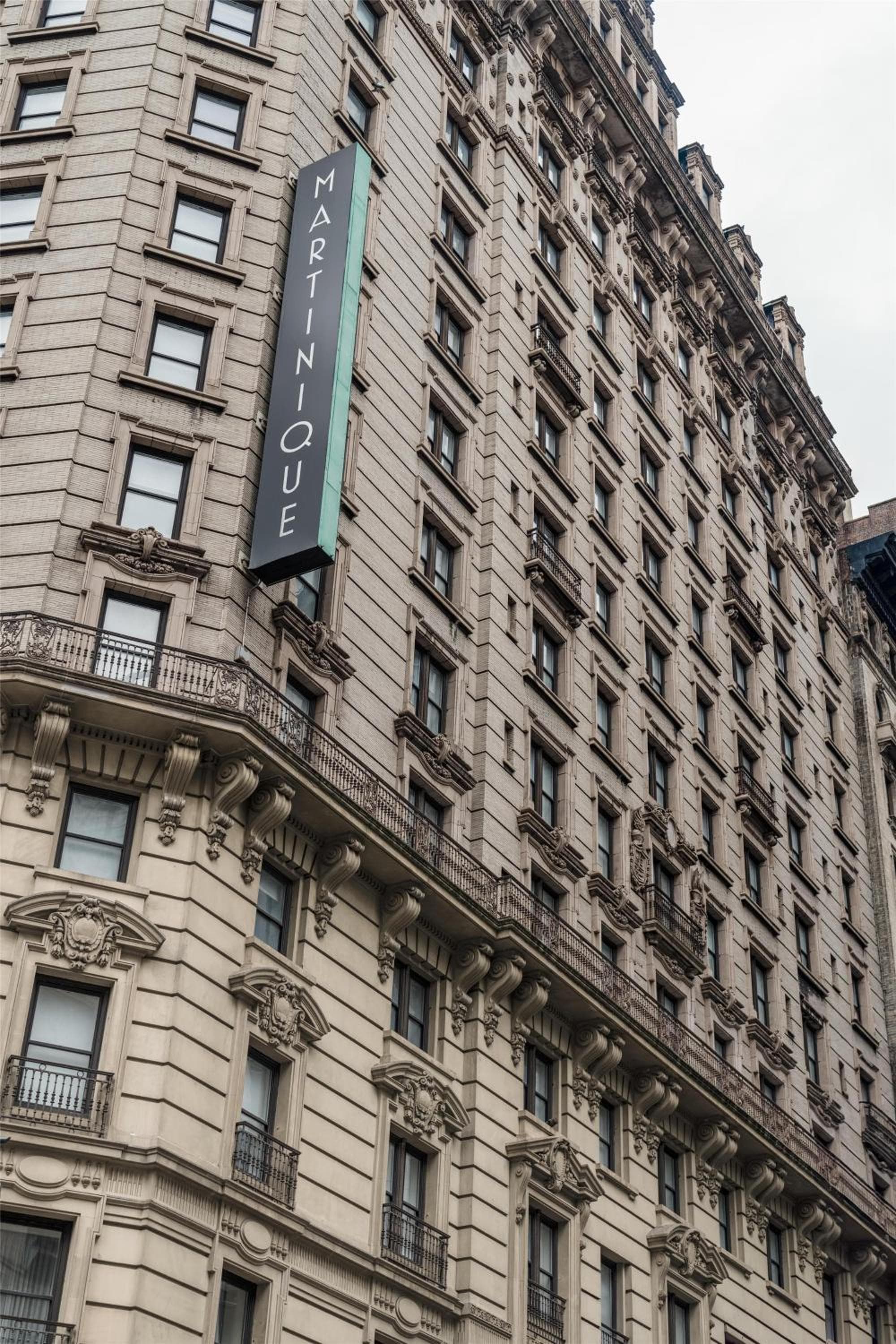 Martinique New York On Broadway