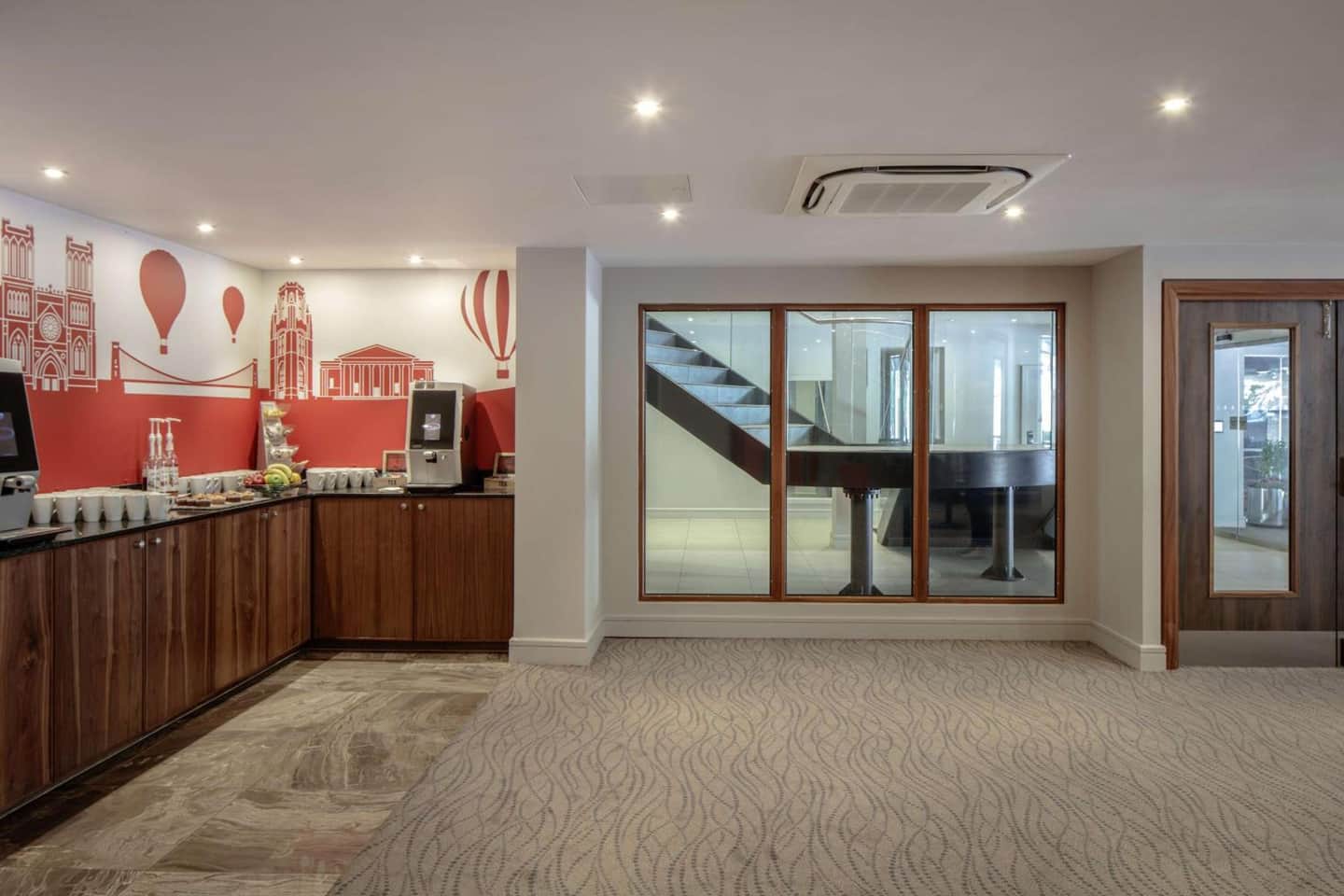DoubleTree by Hilton Bristol City Centre
