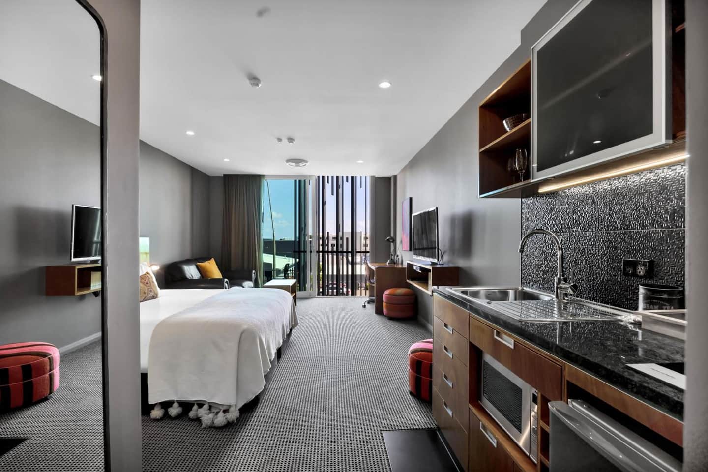 King and Queen Hotel Suites New Plymouth