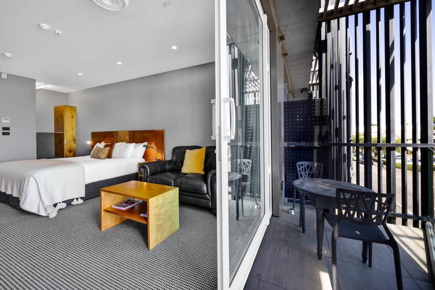 King and Queen Hotel Suites New Plymouth