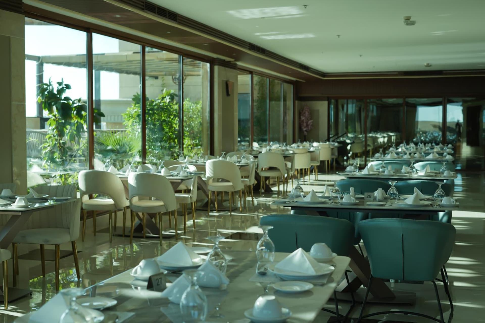 La Zona Continental Hotel