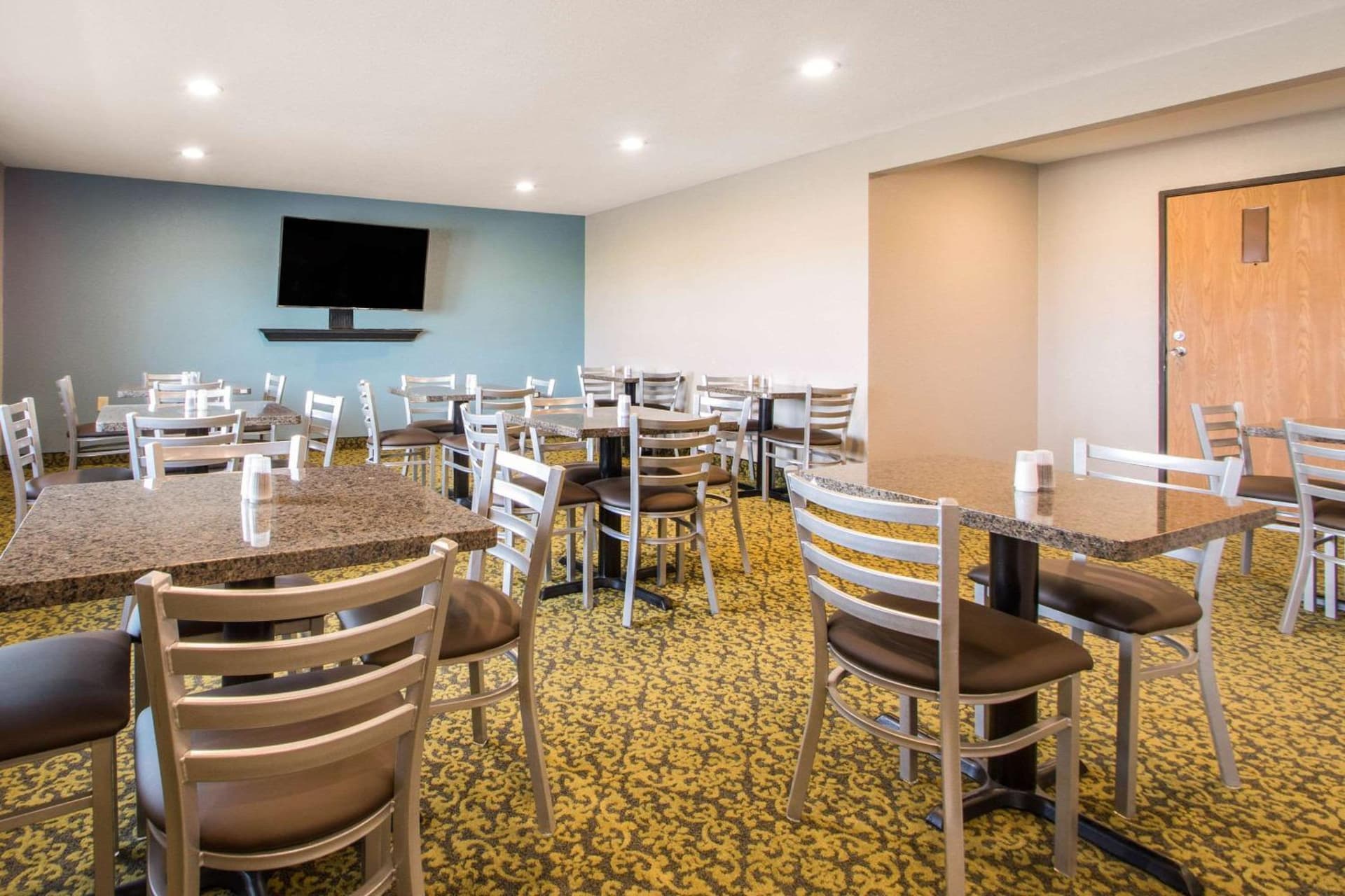 Quality Inn Madison West Near University Area