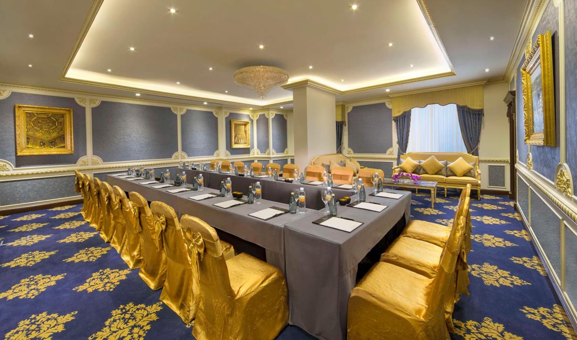 Royal Rose Hotel Abu Dhabi, Curio Collection by Hilton
