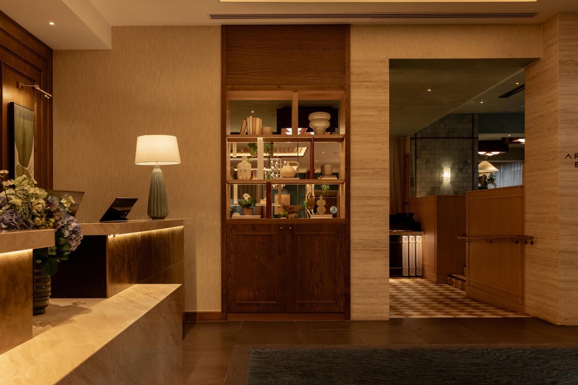 DoubleTree by Hilton London - Victoria