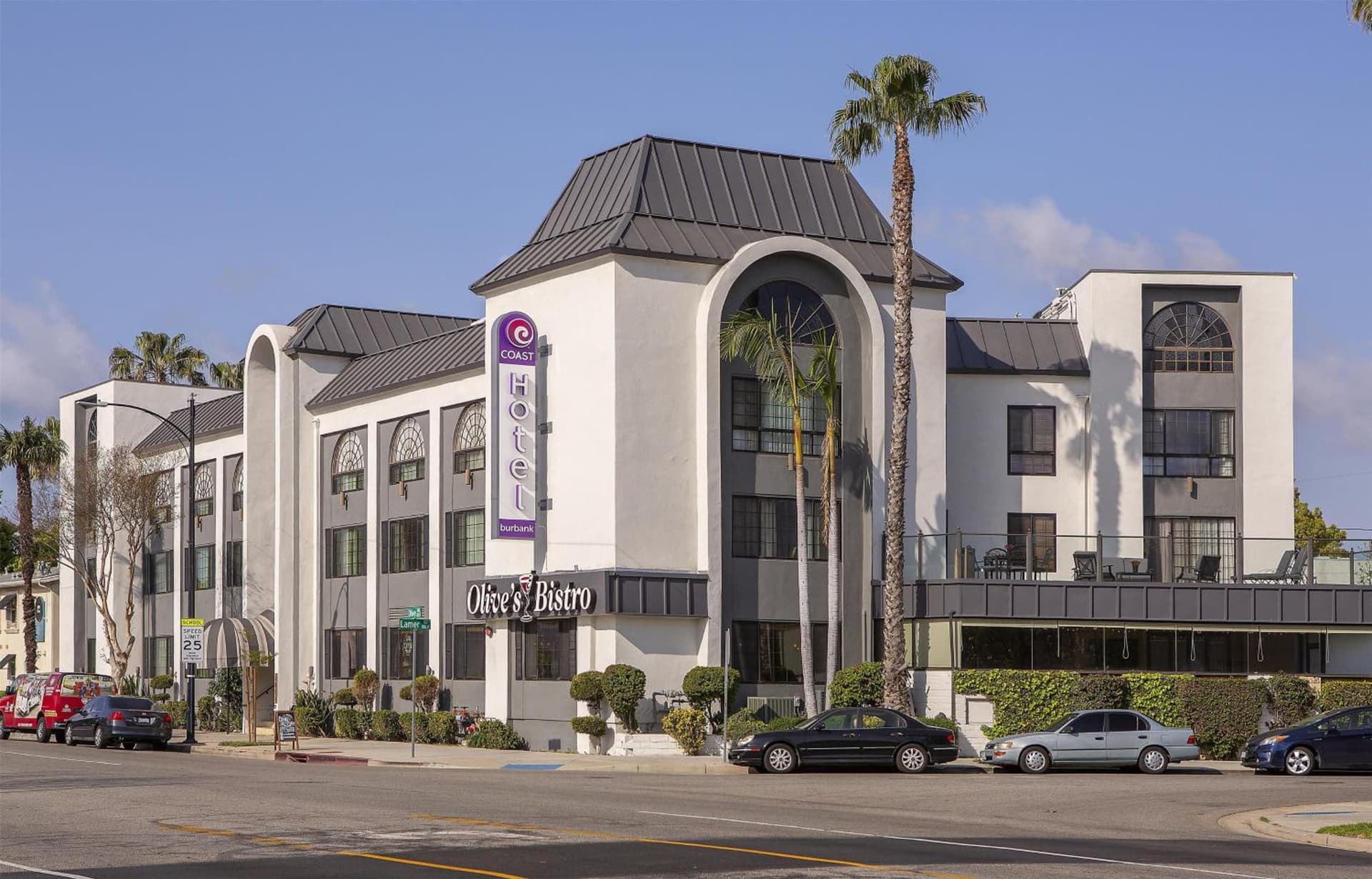 Coast Burbank Hotel