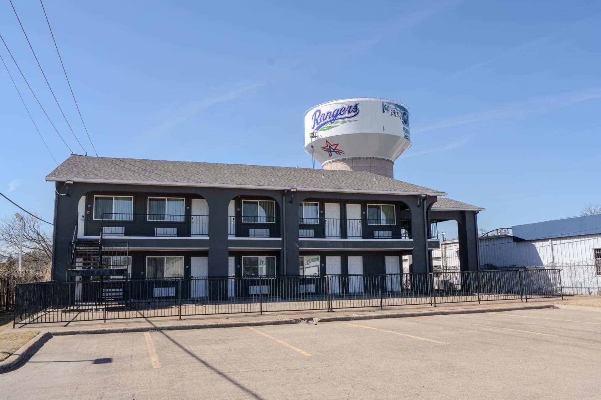 Executive Inn of Arlington, Near AT&T Stadium