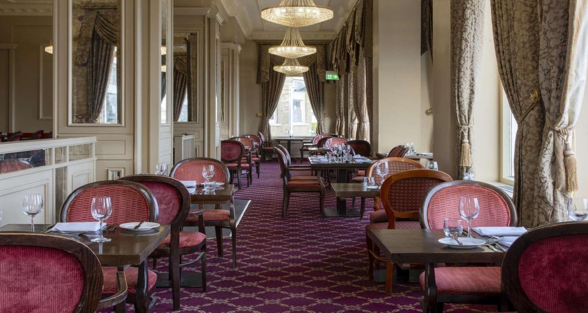 Bournemouth Carlton Hotel, By Belvilla