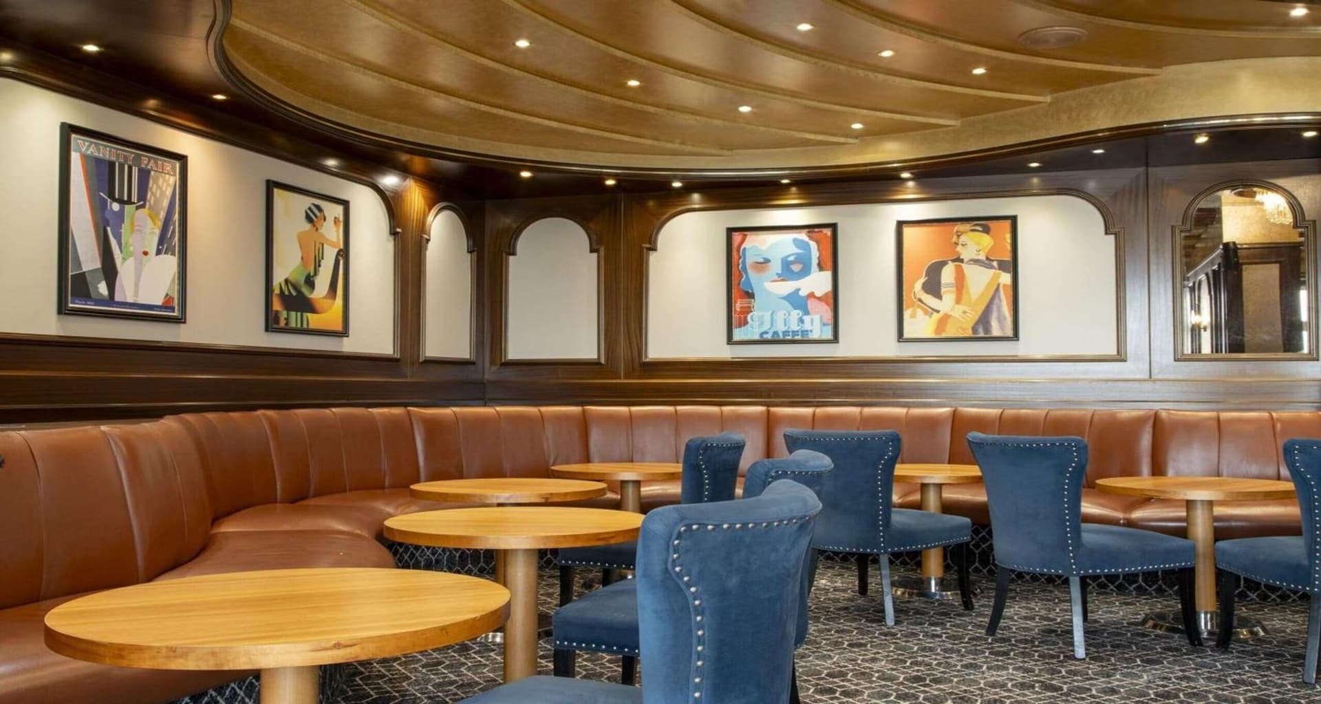 Bournemouth Carlton Hotel, By Belvilla