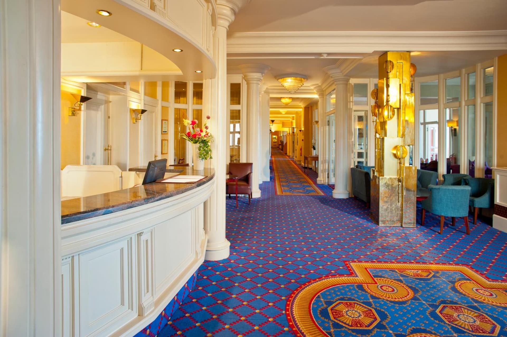 Bournemouth Carlton Hotel, By Belvilla