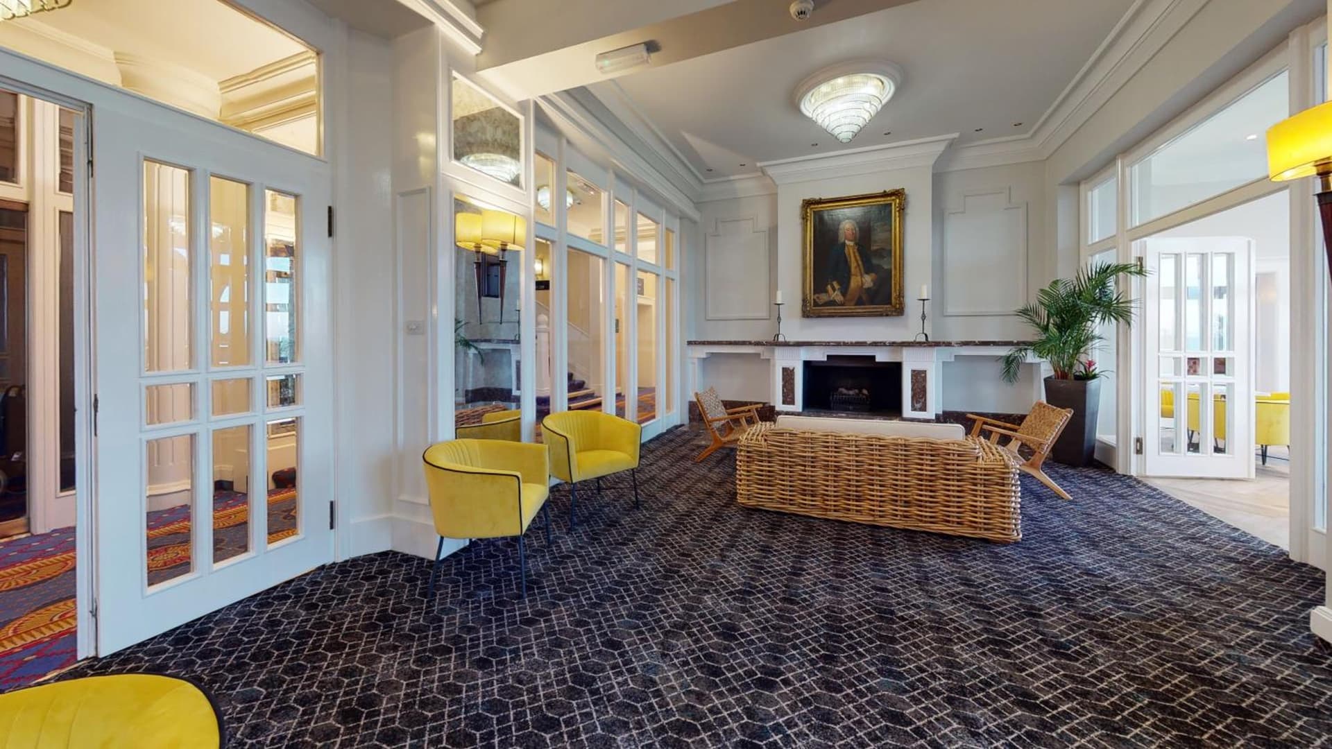 Bournemouth Carlton Hotel, By Belvilla