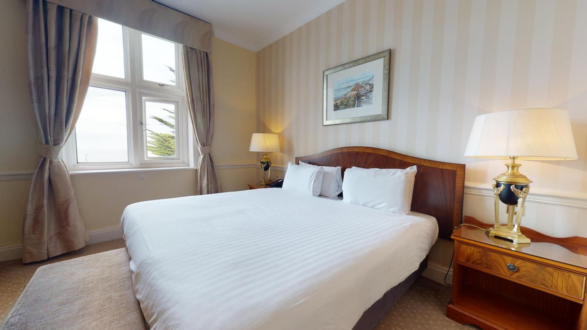 Bournemouth Carlton Hotel, By Belvilla