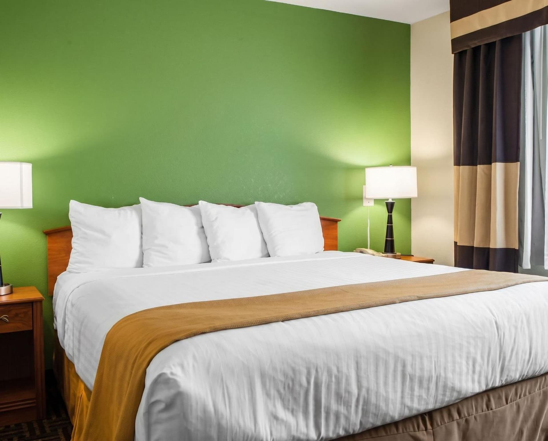 Quality Inn Bolingbrook I-55