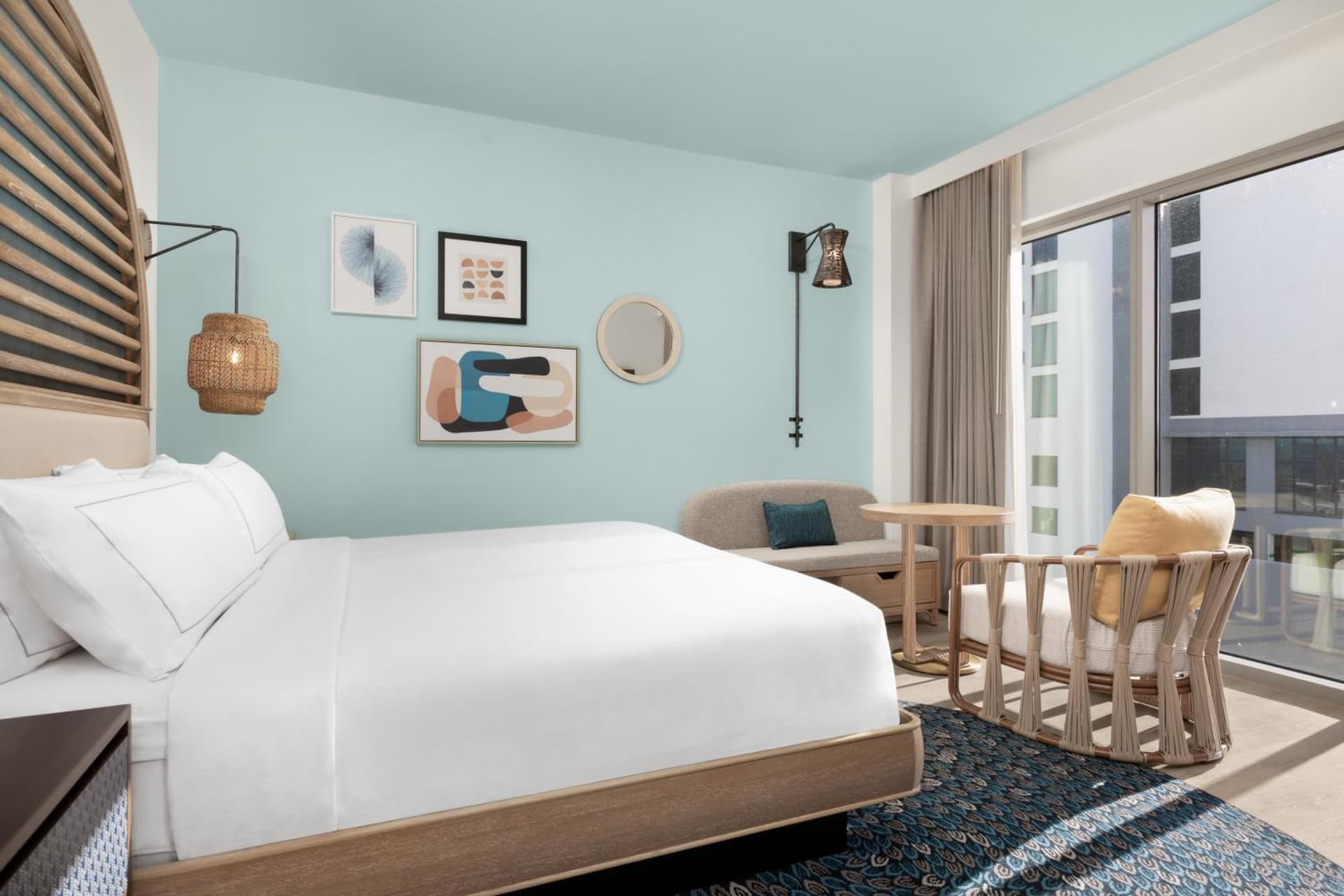 The Hiatus Clearwater Beach, Curio Collection by Hilton