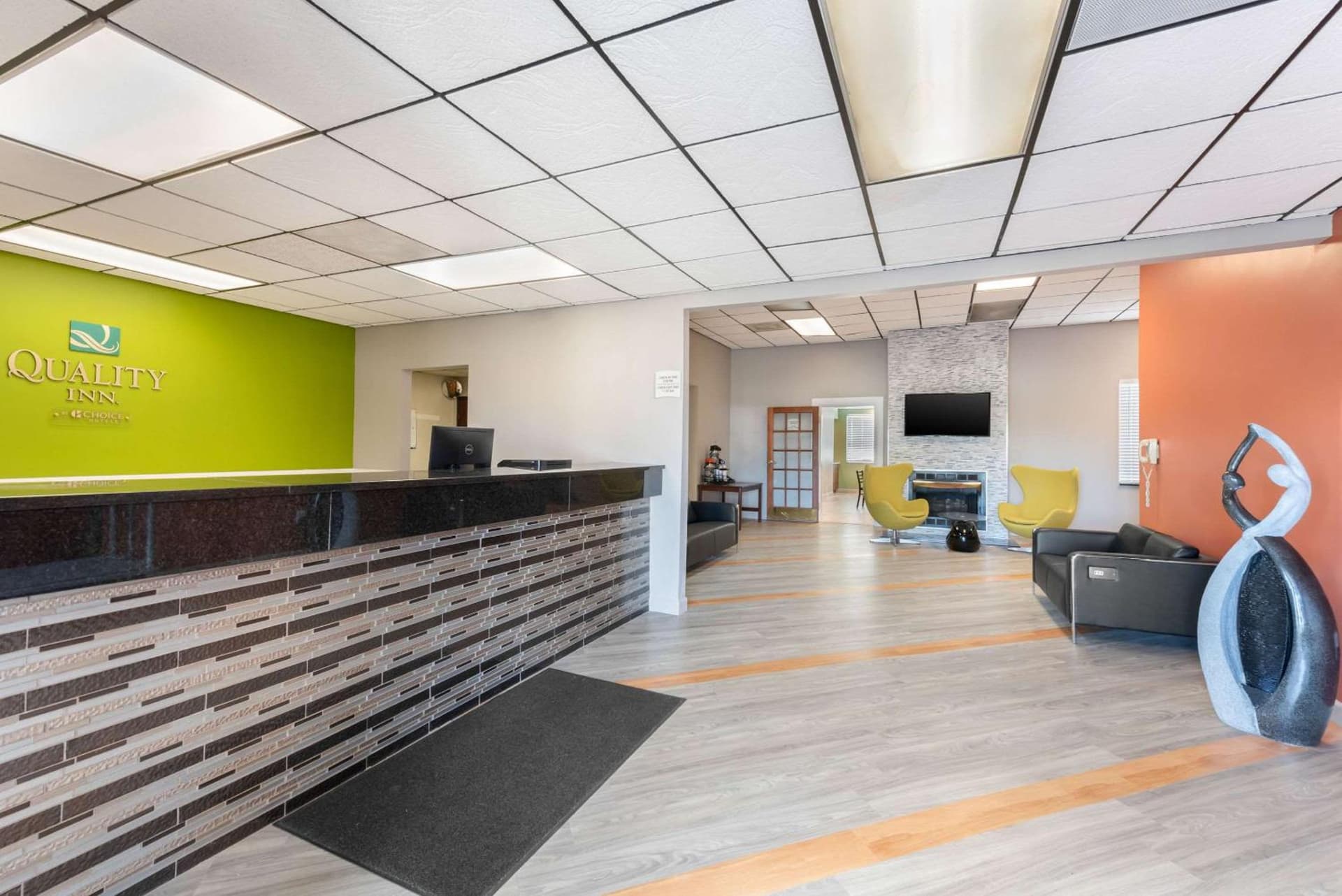 Quality Inn Fairborn near Wright Patterson AFB