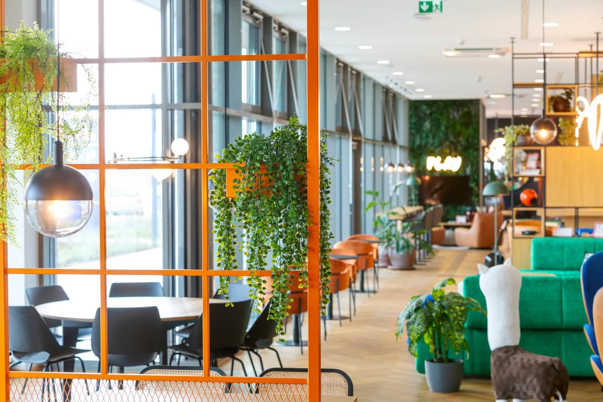 LOGINN Hotel Köln Airport