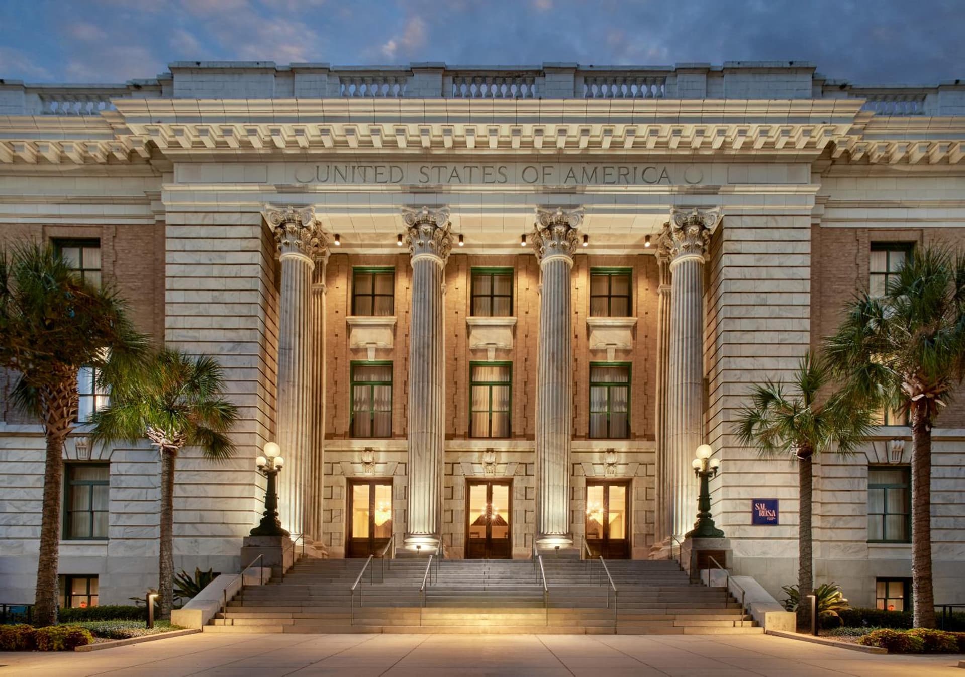 Le Meridien Tampa, The Courthouse
