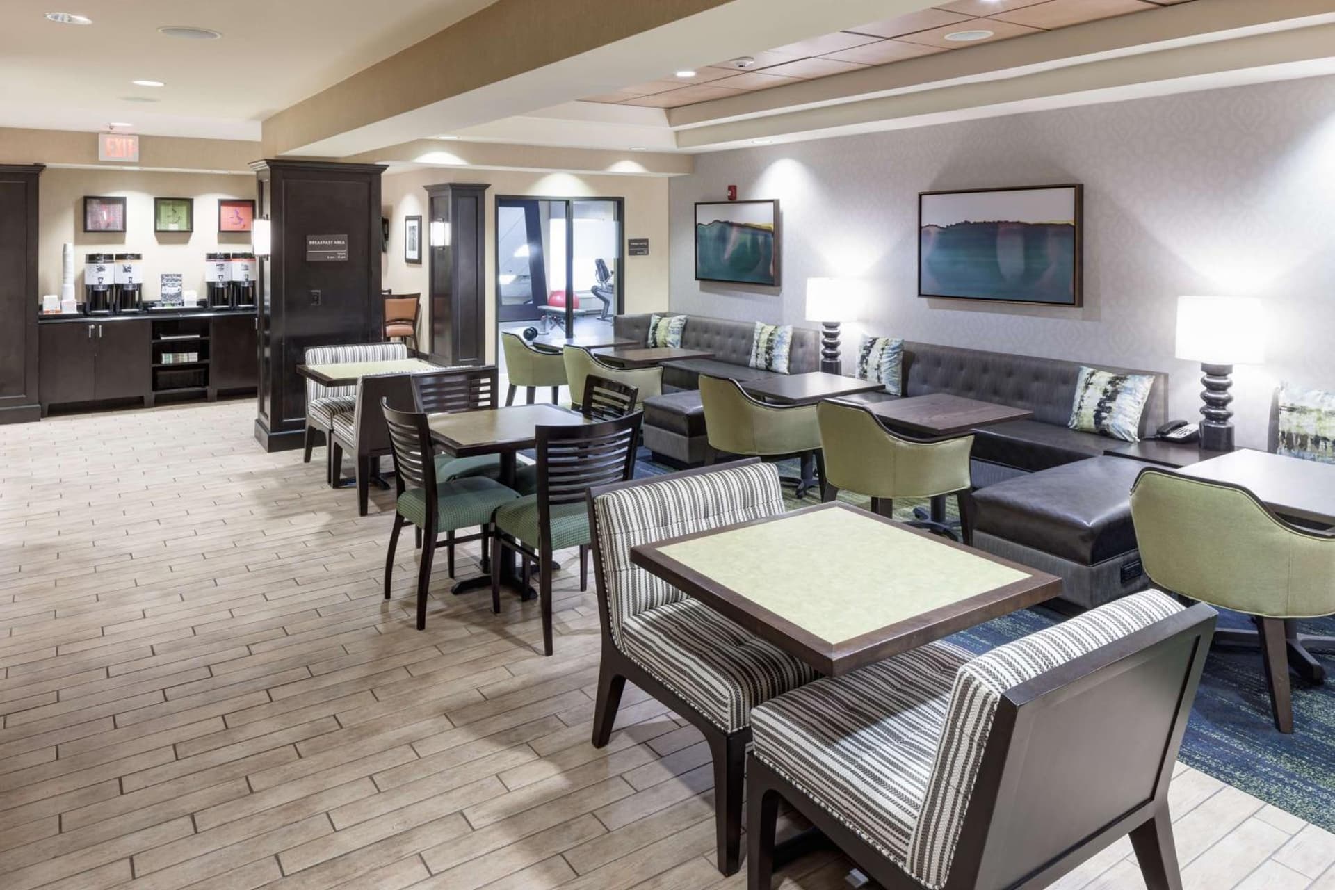 Hampton Inn Suites - Gainesville Downtown