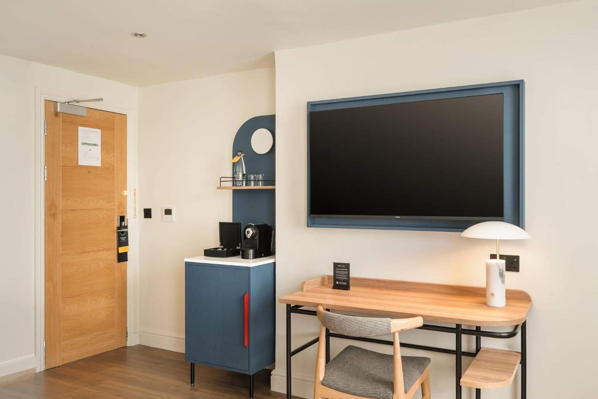 London Bloomsbury Square Hotel by IHG