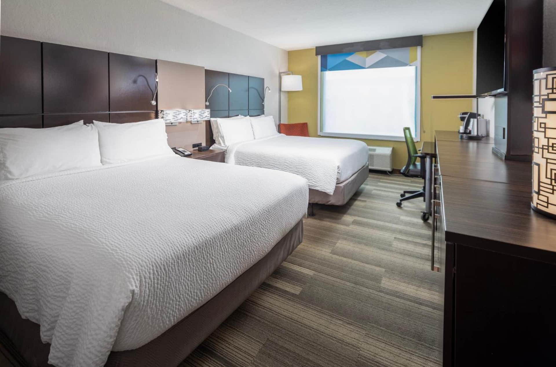 Holiday Inn Express Fort Lauderdale Cruise Airport