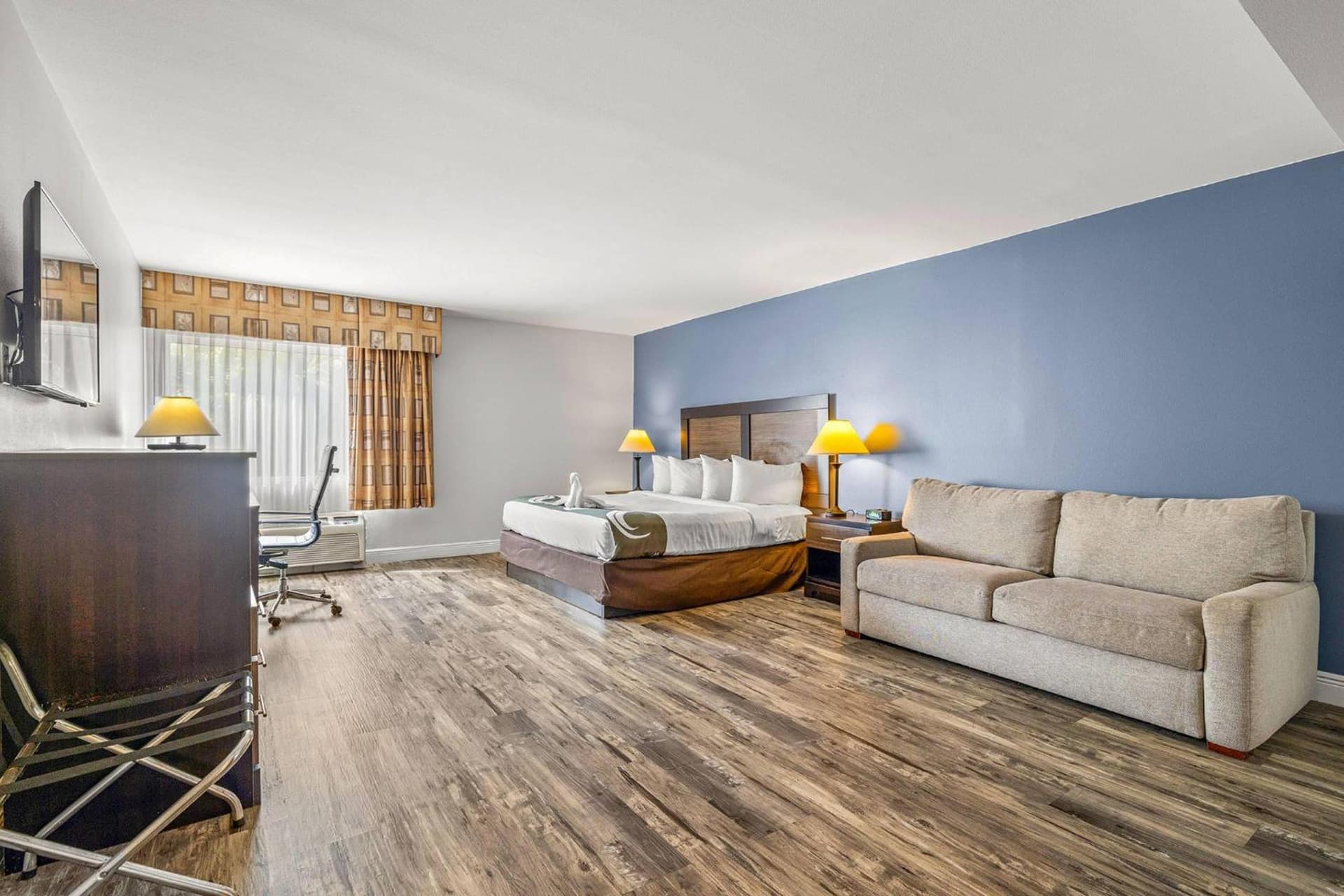 Quality Inn & Suites Tampa near Fairgrounds and Casino