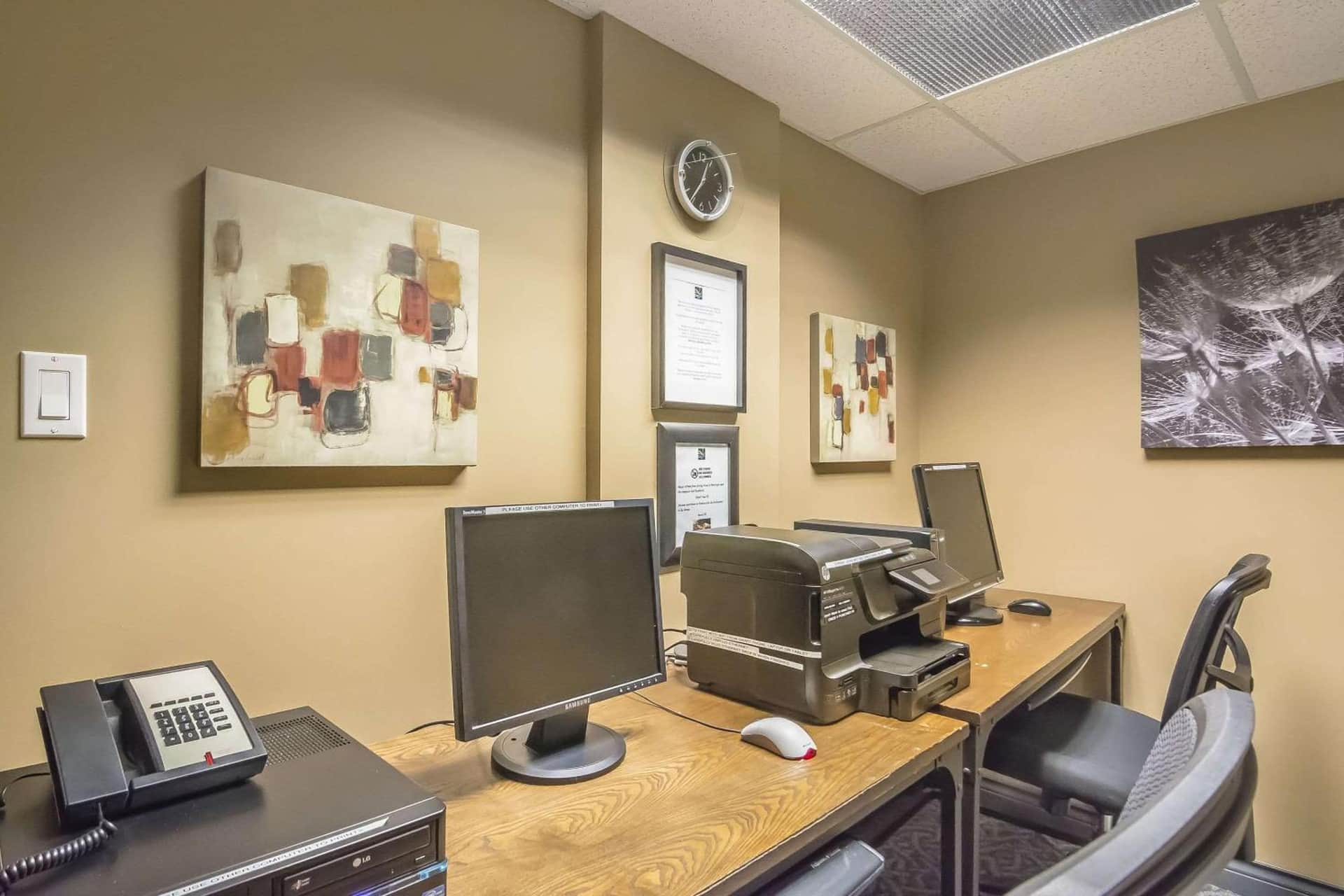 Quality Inn West Edmonton