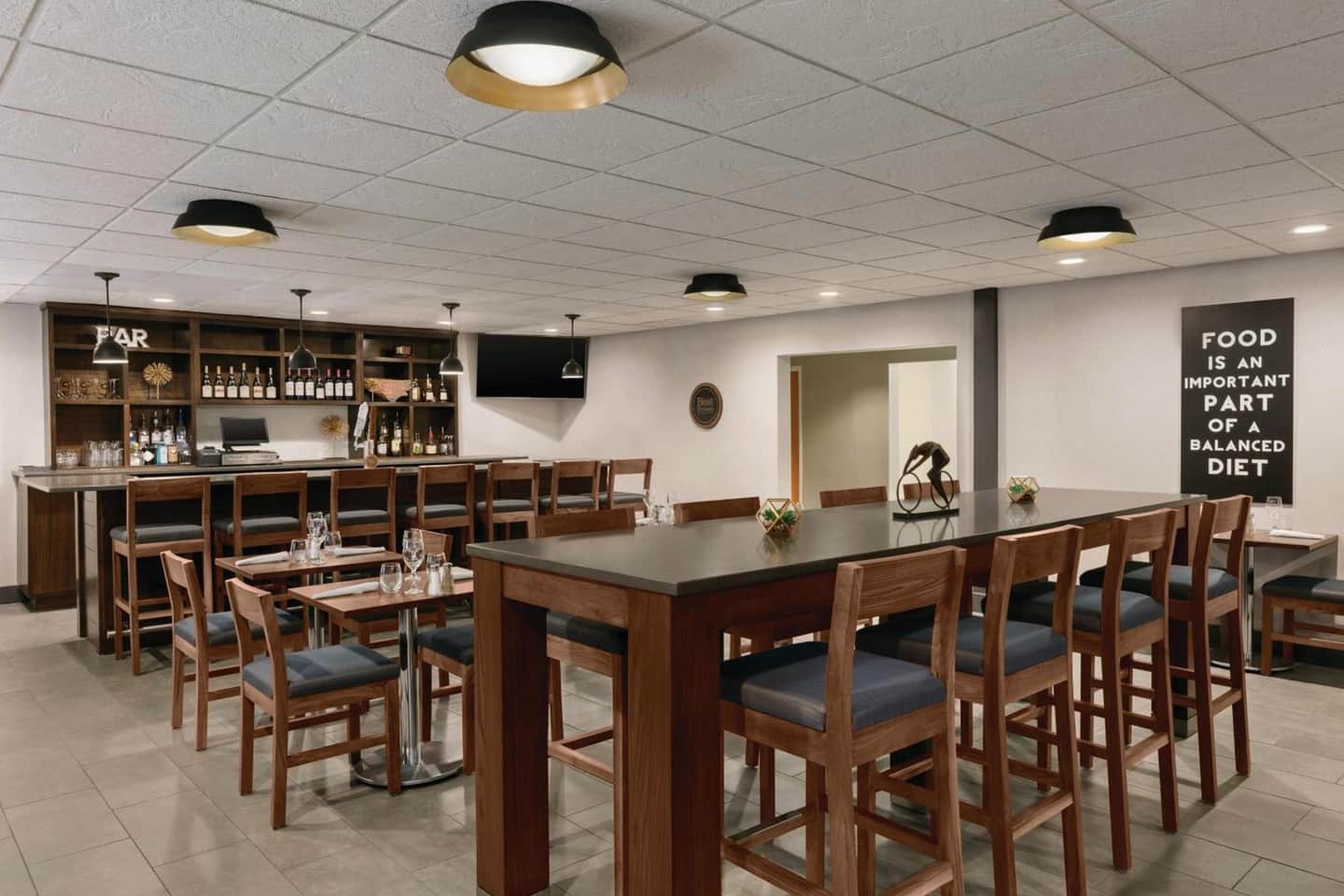 Four Points by Sheraton Raleigh Arena