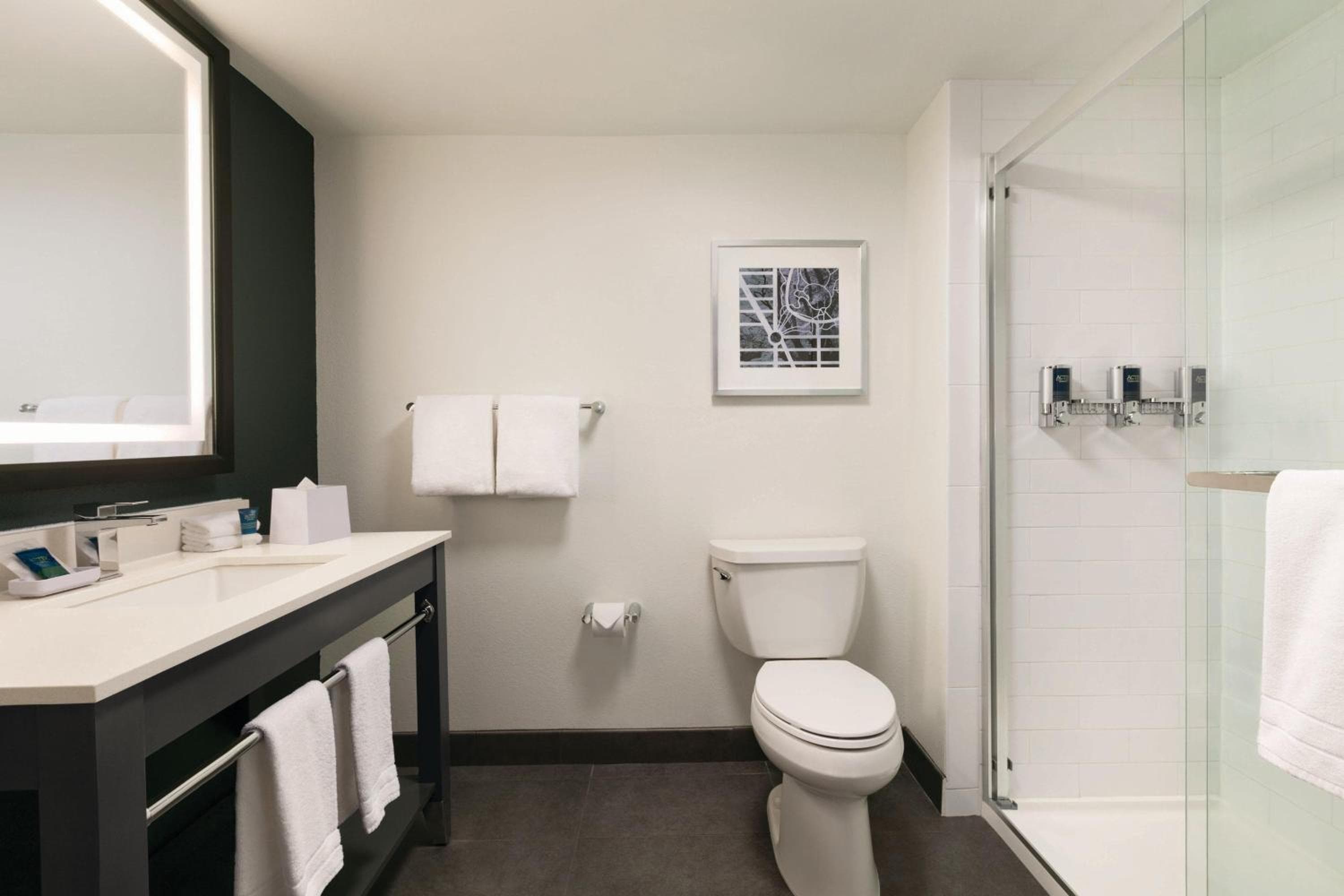 Four Points by Sheraton Raleigh Arena
