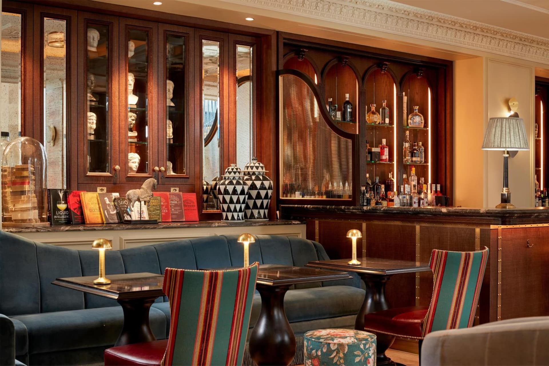 100 Queen's Gate Hotel London Kensington, Curio Collection by Hilton
