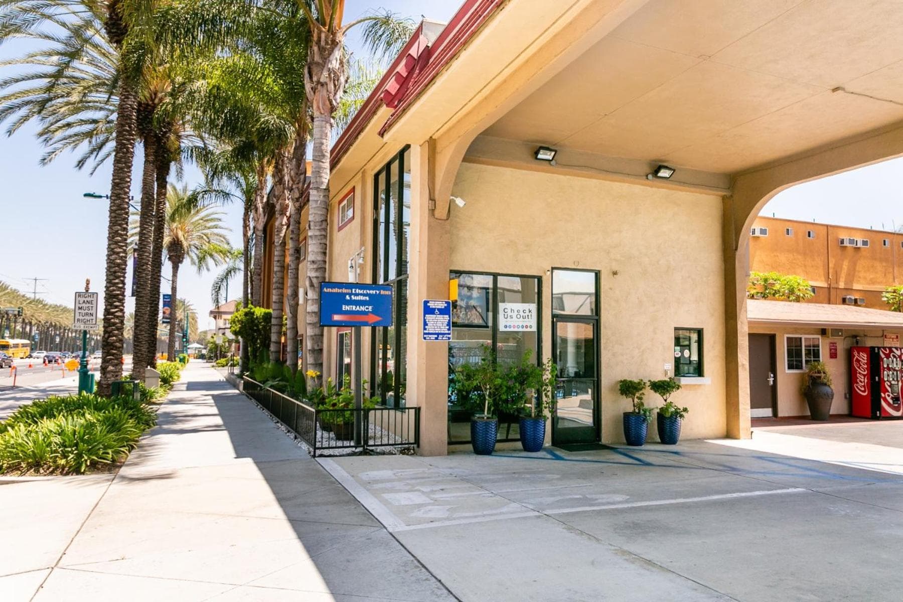 Anaheim Discovery Inn & Suites At The Park