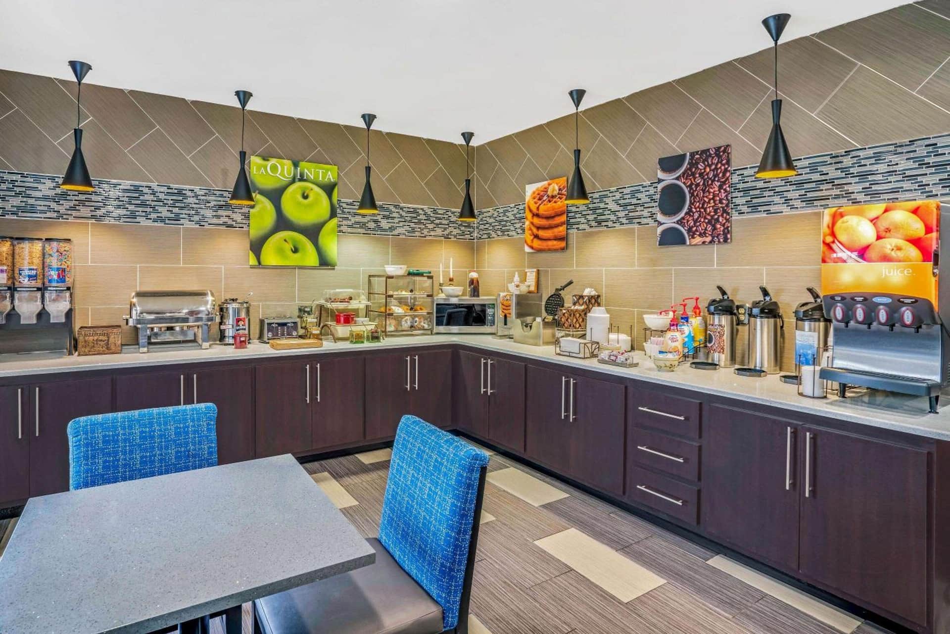 La Quinta Inn & Suites by Wyndham Cookeville