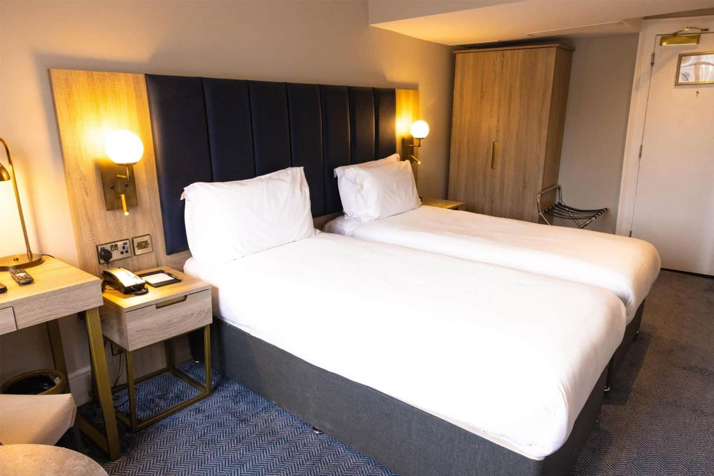 Dover Marina Hotel & Spa, Tapestry Collection by Hilton