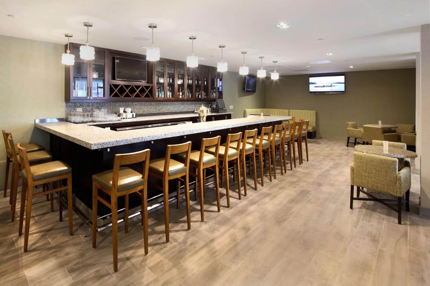Hilton Garden Inn Reagan National Airport