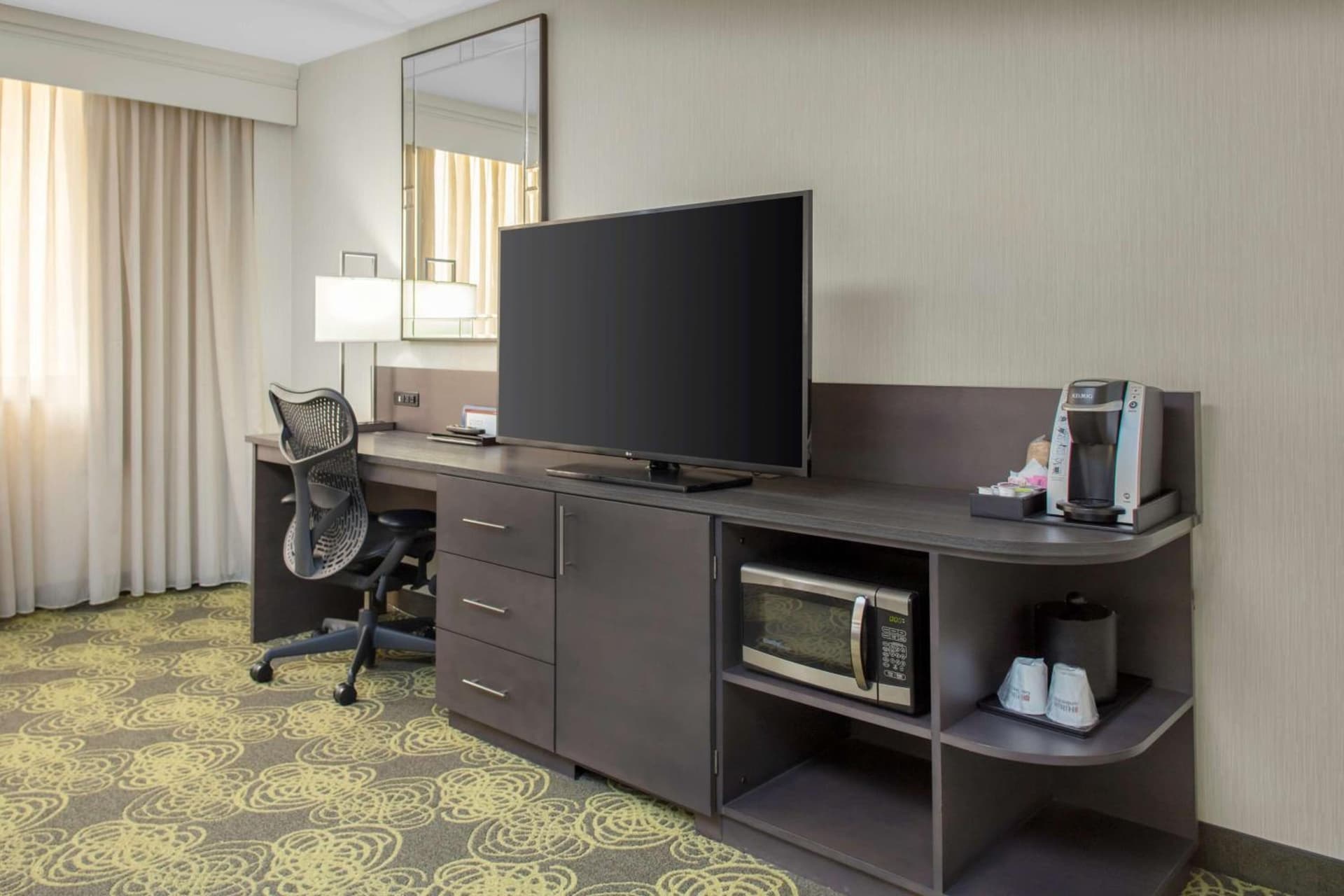 Hilton Garden Inn Reagan National Airport