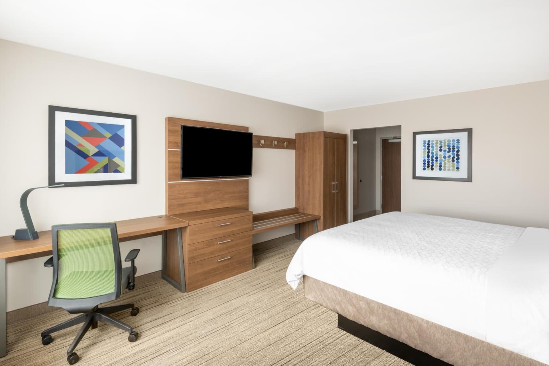 Holiday Inn Express & Suites - Phoenix - Airport North