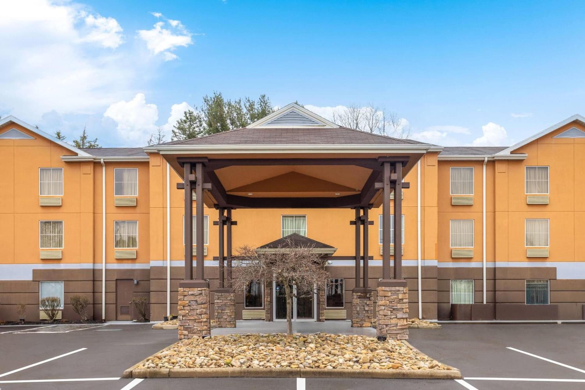 Super 8 by Wyndham Mars/Cranberry/Pittsburgh Area