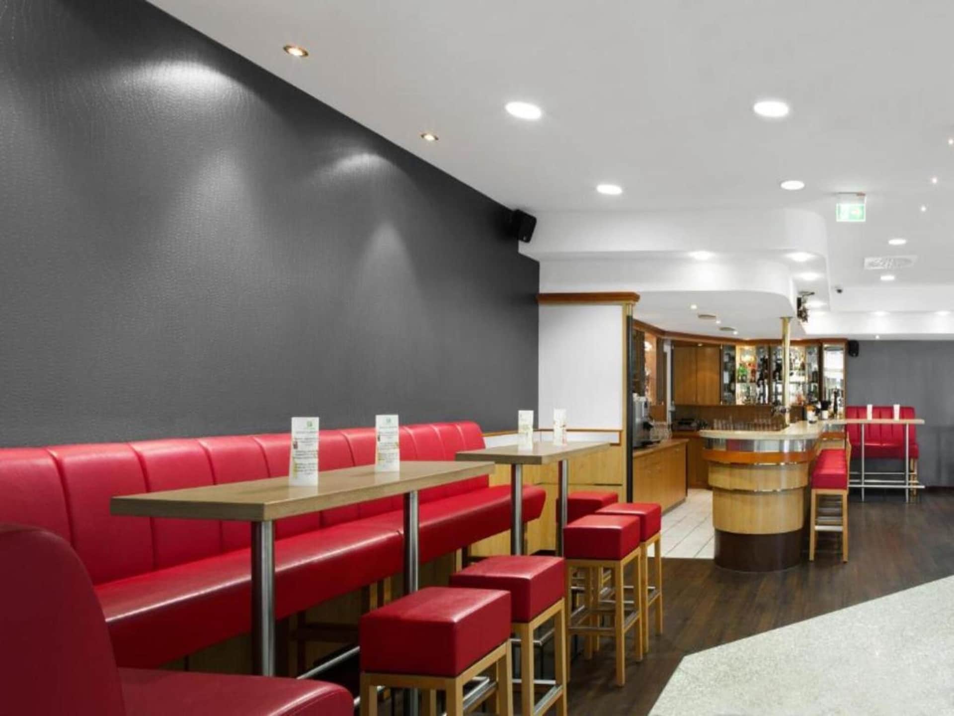 Sunday Hotel Frankfurt Airport - Neu-Isenburg
