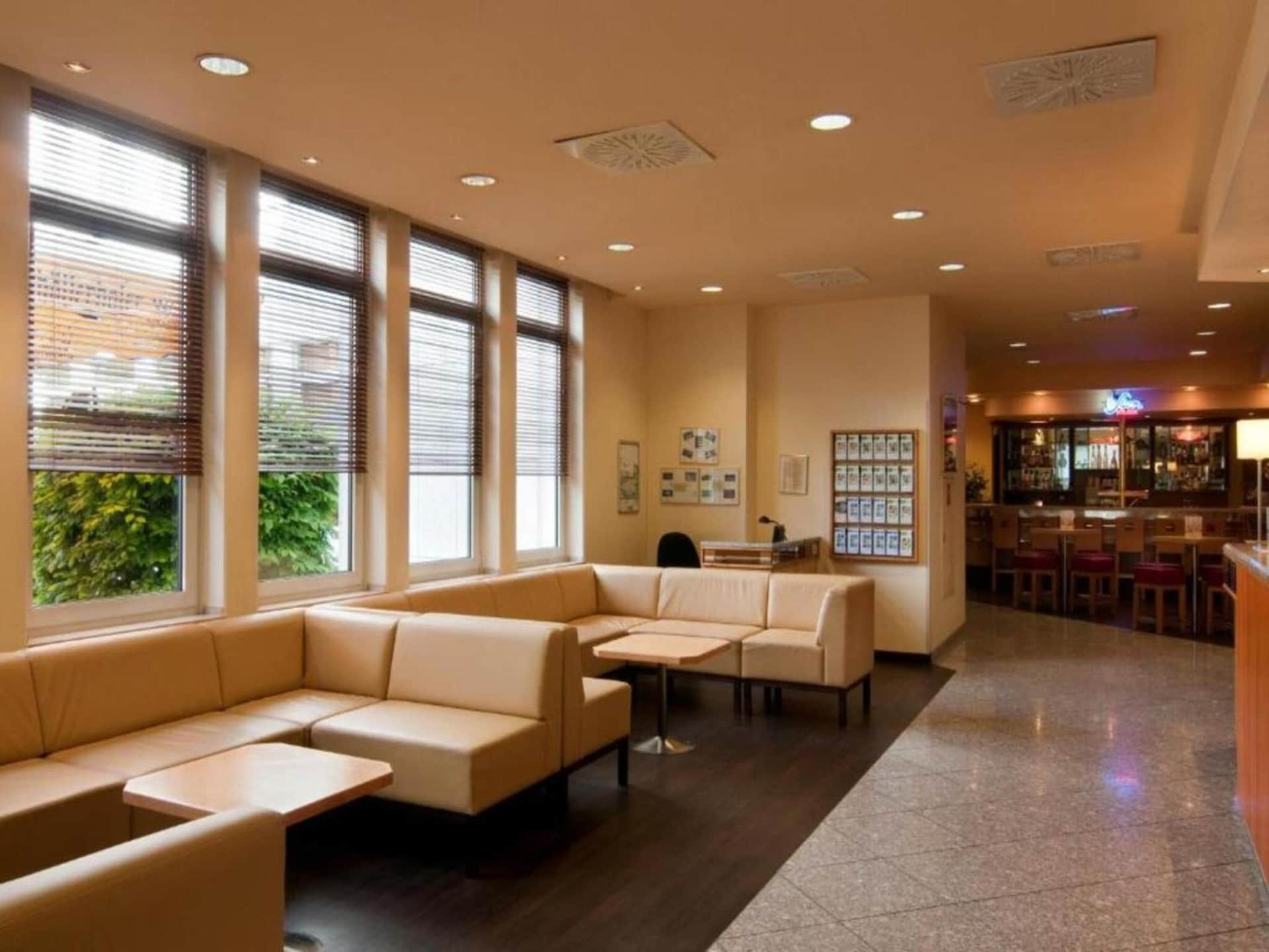 Sunday Hotel Frankfurt Airport - Neu-Isenburg