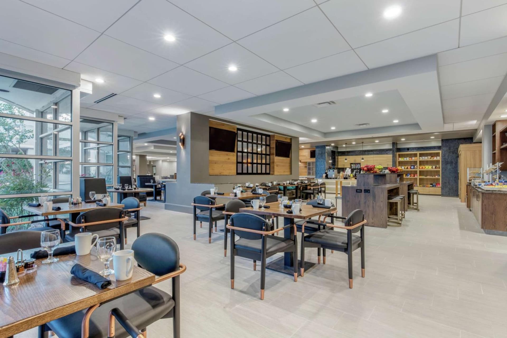 DoubleTree by Hilton Hotel Birmingham Perimeter Park