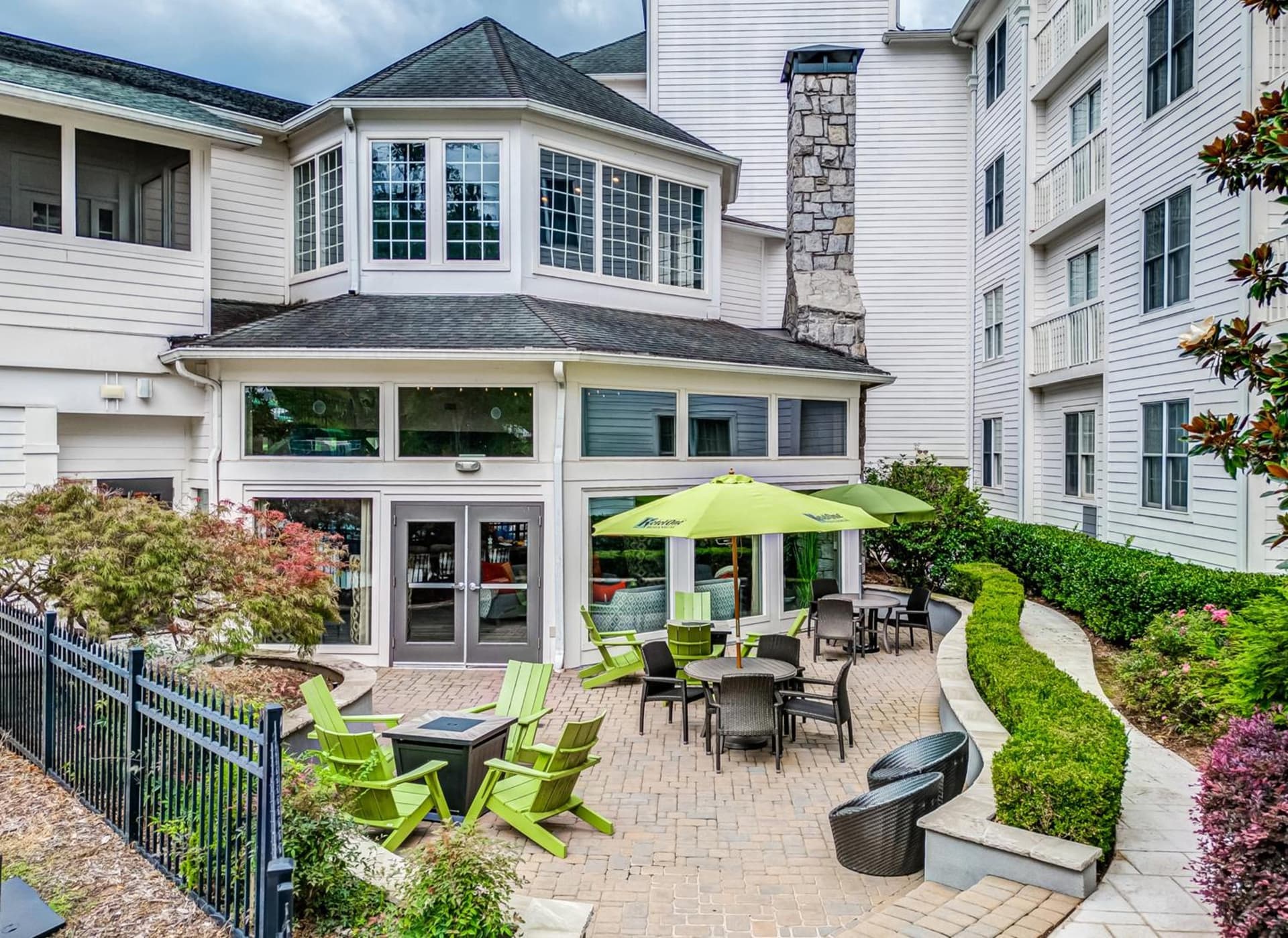 Hotel Indigo Atlanta-Vinings Ballpark Area by IHG