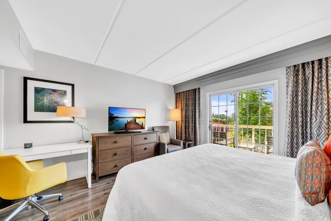 Hotel Indigo Atlanta-Vinings Ballpark Area by IHG