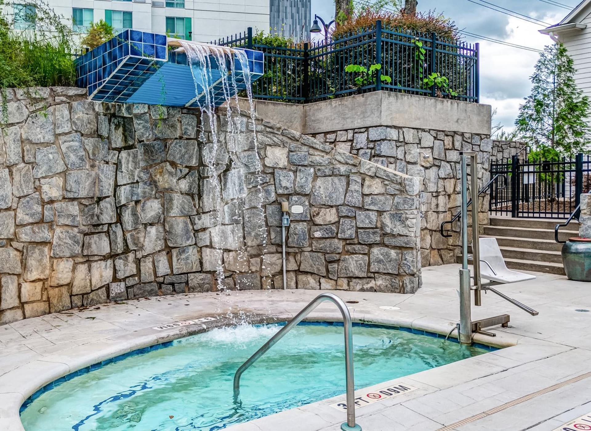 Hotel Indigo Atlanta-Vinings Ballpark Area by IHG