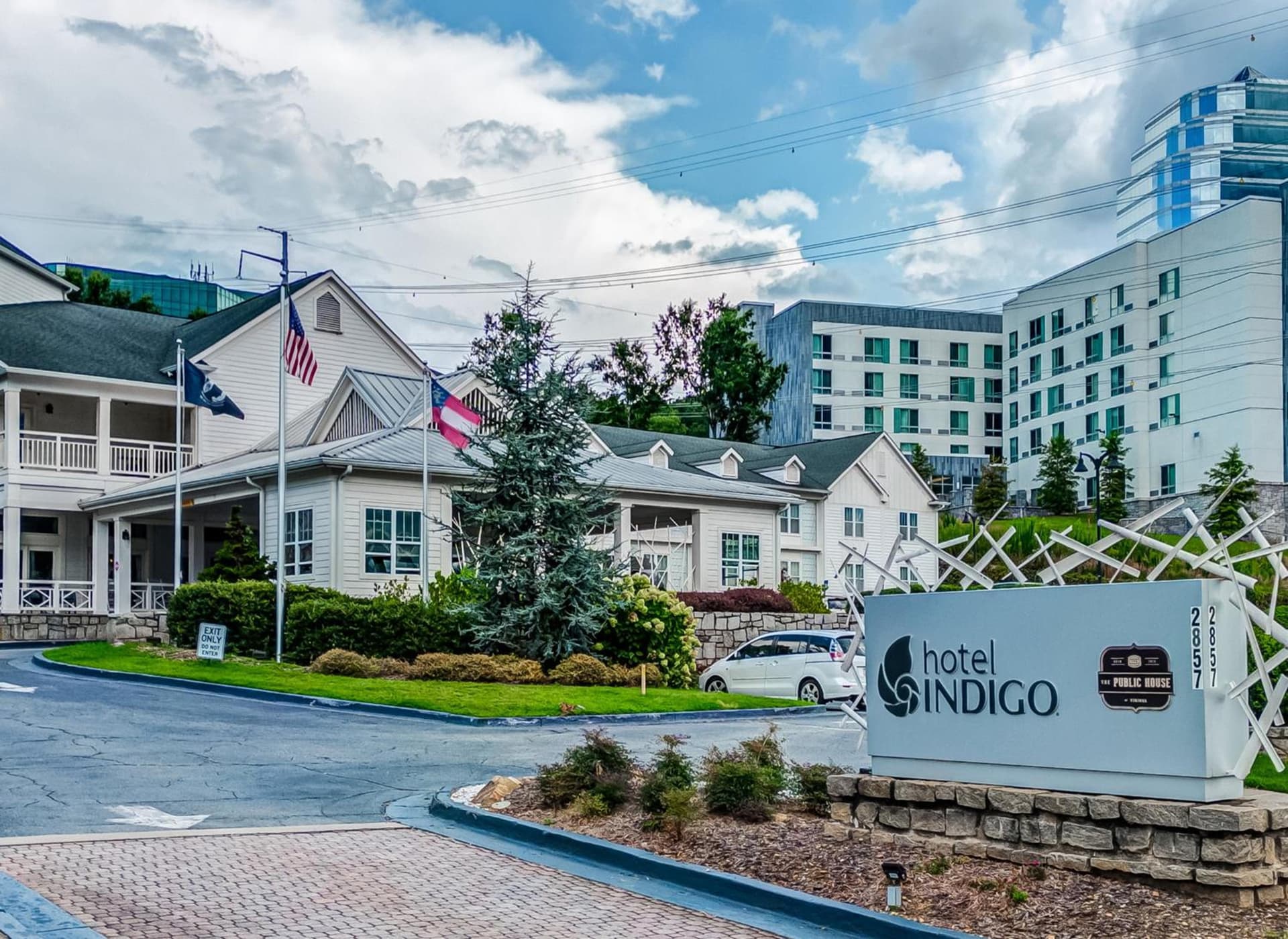 Hotel Indigo Atlanta-Vinings Ballpark Area by IHG