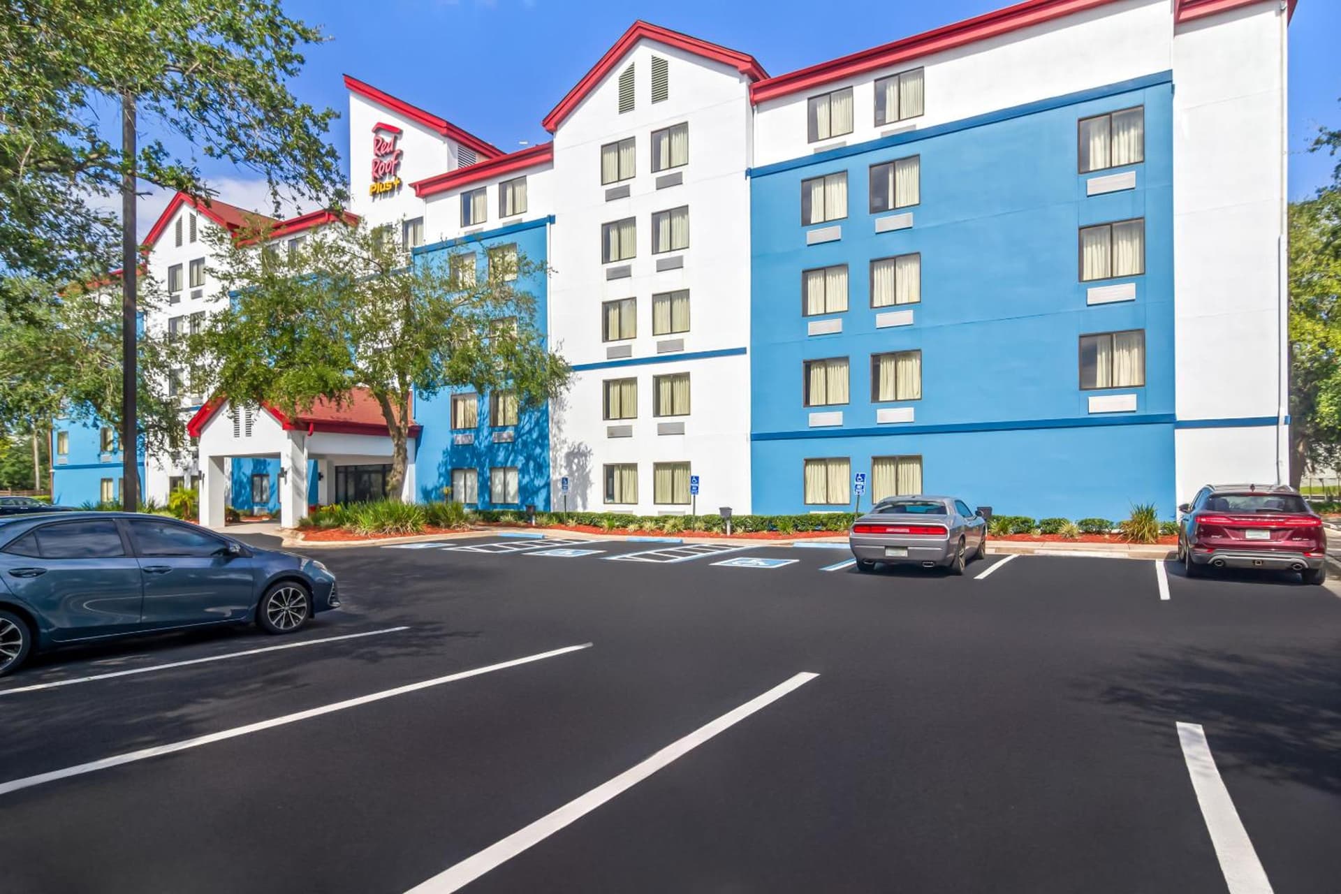 Red Roof Inn PLUS+ Jacksonville Southpoint