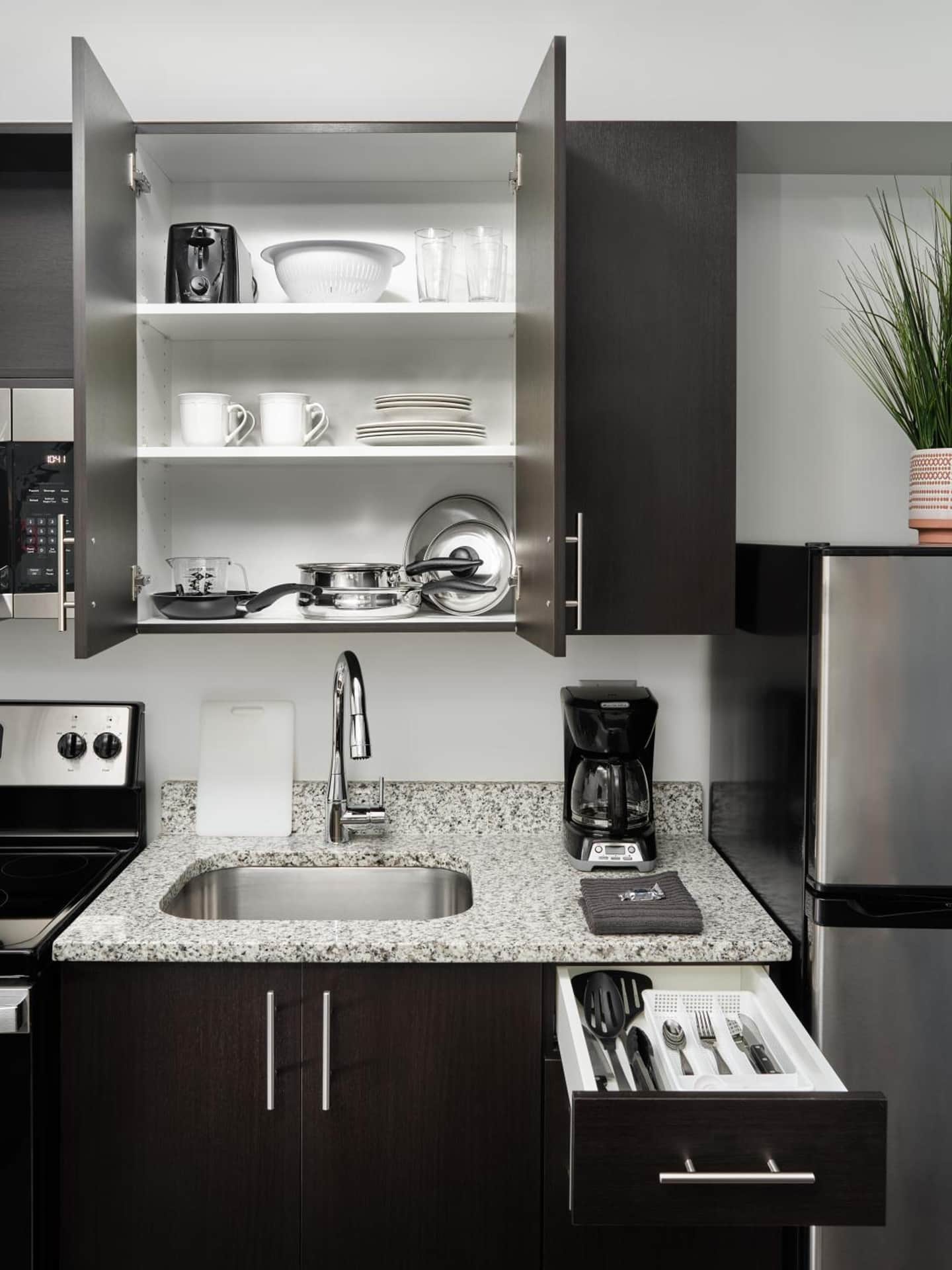 stayAPT Suites Goldsboro-Seymour Johnson AFB