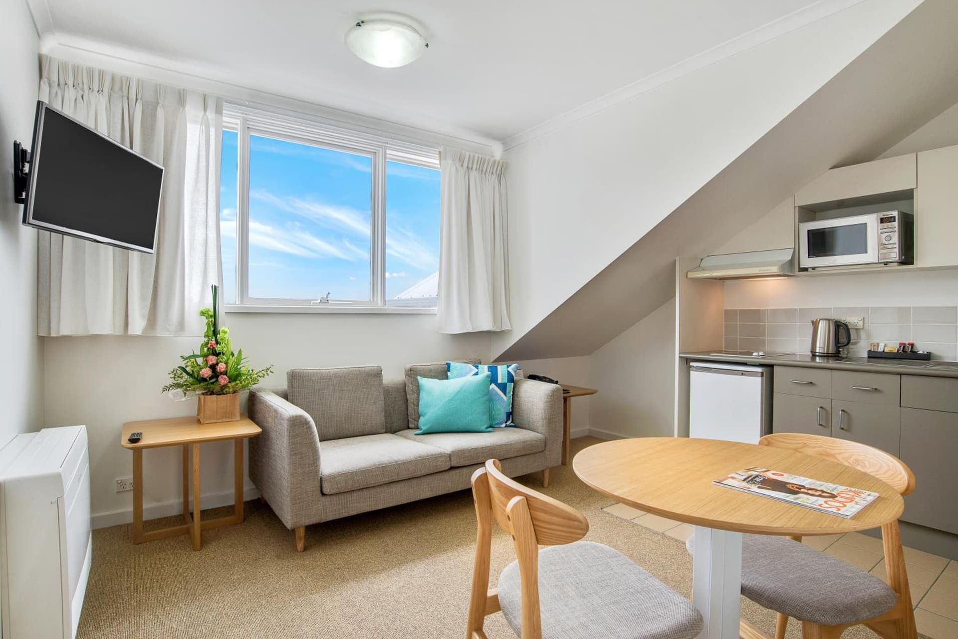 MainStay Suites Williamstown