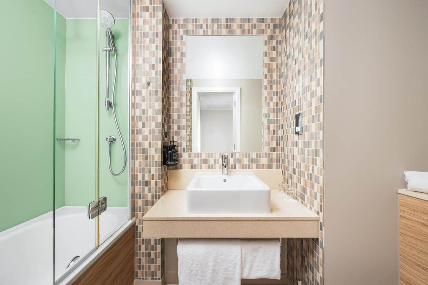 Holiday Inn Manchester-Mediacityuk by IHG